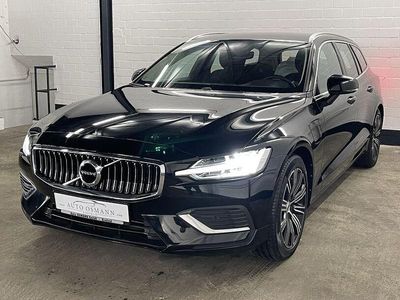 Gebraucht Volvo V60 Inscription 253 PS (186 kW) 2021 Black solid stone / solid Kombi