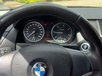 Używany BMW X1 177 KM (130 kW) 2010 Czarny SUV