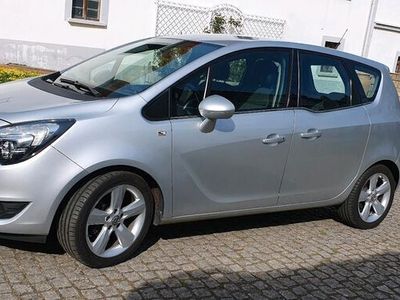 gebraucht Opel Meriva B 1.4 mit integriertem Flexfix Fahrradträger