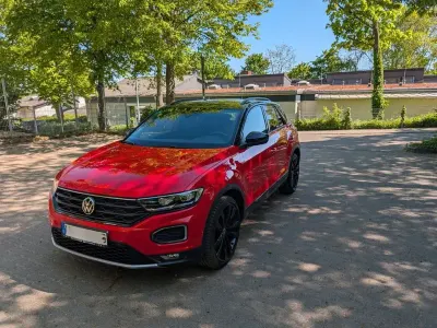 Usata VW T-Roc Sport 150 CV (110 kW) 2021 Rosso SUV