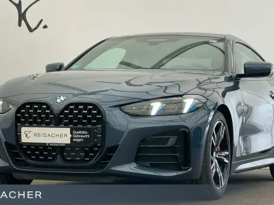 Gebraucht BMW 420 Comfort Edition 184 PS (135 kW) 2025 Arctic race blue metallic Coupé