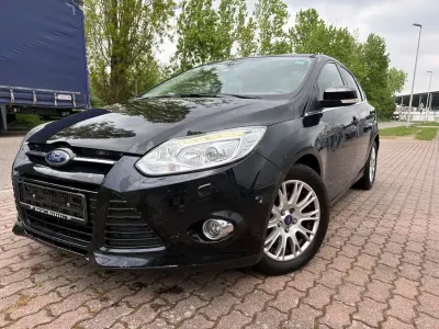 Gebraucht Ford Focus Titanium 150 PS (110 kW) 2012 Schwarz Limousine