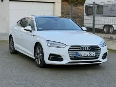 Gebraucht Audi A5 Sportback Comfort 190 PS (139 kW) 2018 Weiß Kleinwagen