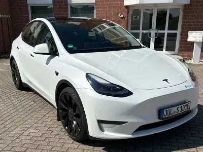 Occasion Tesla Model Y Performance 392 kW (534 ch) 2022 Blanc SUV