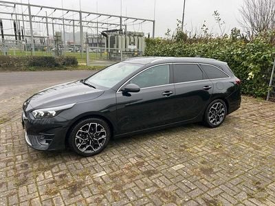 Gebraucht Kia Ceed Sportswagon GT-Line 140 PS (102 kW) 2024 Schwarz Kombi