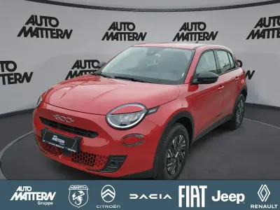 Second-hand Fiat 600 101 CP (74 kW) 2025 Roșu SUV