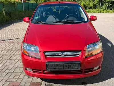Gebraucht Chevrolet Kalos 94 PS (69 kW) 2006 Rot Kleinwagen