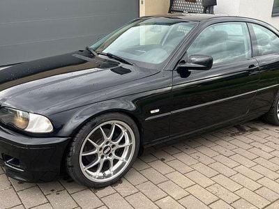 Gebraucht BMW 325 M Sport 192 PS (141 kW) 2001 Schwarz Coupé