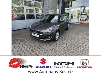 Gebraucht Suzuki Swift Comfort 83 PS (61 kW) 2021 Grau Kleinwagen