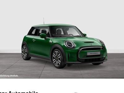 Grün Gebraucht 2021 Mini Cooper SE Classic Kleinwagen | 16.490 € (Fairer Preis)