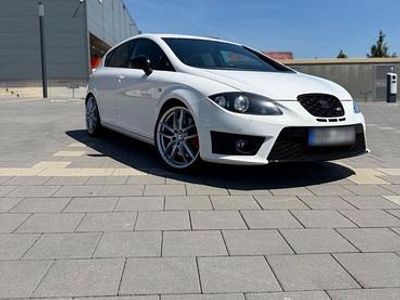 Usata Seat Leon CUPRA 360 CV (264 kW) 2010 Bianco Utilitaria