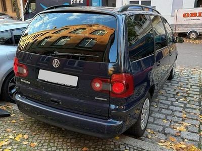 VW Sharan