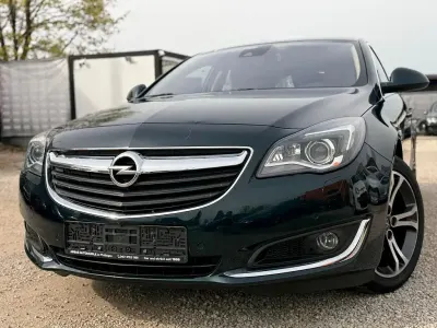 Gebraucht Opel Insignia Innovation 250 PS (183 kW) 2016 Carragreen Limousine