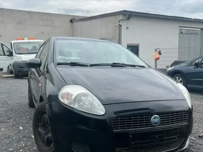 Gebraucht Fiat Punto 95 PS (69 kW) 2007 Schwarz Kleinwagen