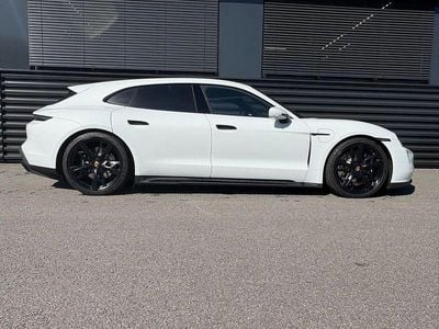 Porsche Taycan GTS