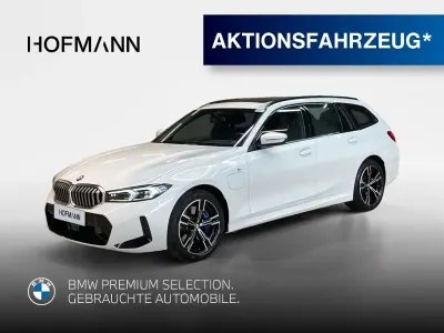 Gebraucht BMW 330e Performance 292 PS (214 kW) 2025 Alpinweiß uni Kombi