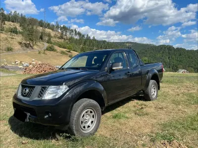 Gebraucht Nissan Navara 144 PS (105 kW) 2012 Schwarz Pickup