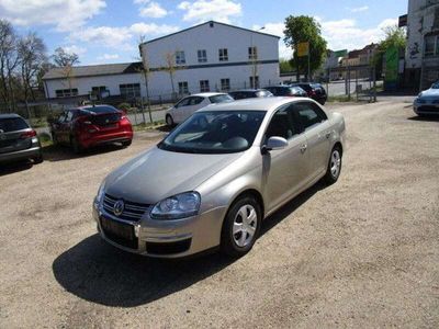 gebraucht VW Jetta V Trendline 1.6 Klimaauto. 8xReifen Euro4