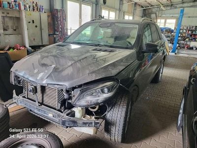 Usata Mercedes GLE250 204 CV (150 kW) 2016 Nero SUV