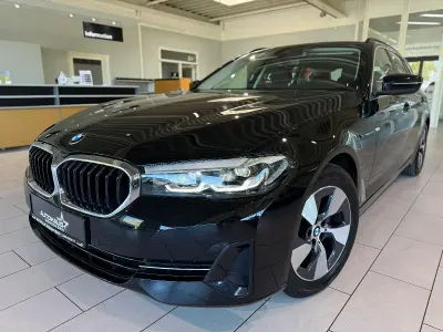 Gebraucht BMW 520 Performance 190 PS (139 kW) 2022 Schwarz Kombi