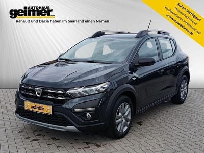 Usata Dacia Sandero Essentiel 91 CV (66 kW) 2022 Grigio Berlina