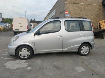 Toyota Yaris Verso