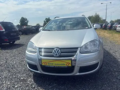 Gebraucht VW Golf VI Trendline 102 PS (75 kW) 2009 Reflexsilber metallic Kleinwagen