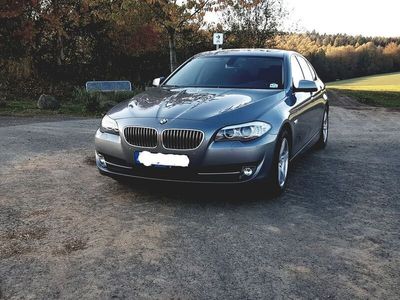 BMW 523