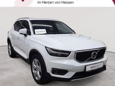 Ice white Gebraucht 2019 Volvo XC40 Momentum SUV | 19.290 € (Fairer Preis)