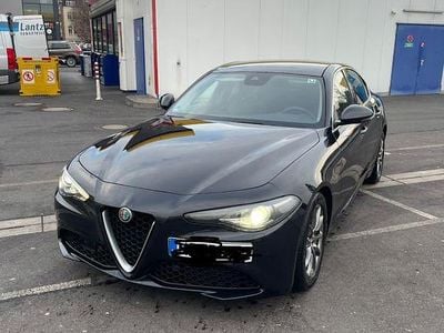 Gebraucht Alfa Romeo Giulia Sprint 200 PS (147 kW) 2017 Schwarz Limousine