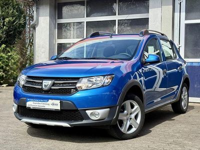 Gebraucht Dacia Sandero Prestige 90 PS (66 kW) 2014 Blau Limousine