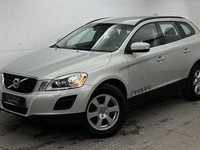 Second-hand Volvo XC60 R-Design 455 CP (334 kW) 2012 Negru SUV