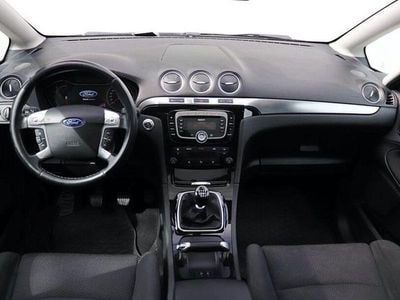 Gebraucht Ford S-MAX Titanium 160 PS (117 kW) 2013 Pantherschwarz Van / Kleinbus