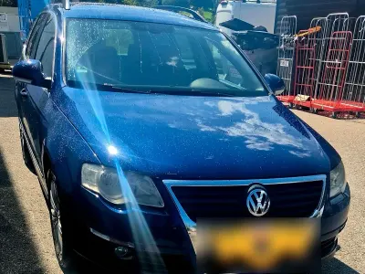 Gebraucht VW Passat 150 PS (110 kW) 2006 Blau Kombi