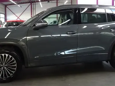 Gebraucht VW Tayron Life 150 PS (110 kW) 2025 Grau SUV