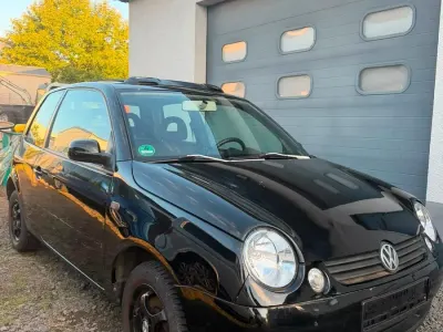 Gebraucht VW Lupo 60 PS (44 kW) 2002 Schwarz Kleinwagen