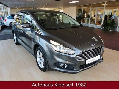 Gebraucht Ford S-MAX Titanium 160 PS (117 kW) 2016 Grau Van / Kleinbus