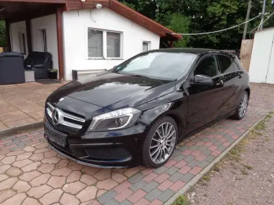 Gebraucht Mercedes A180 AMG line 122 PS (89 kW) 2015 Schwarz Kleinwagen