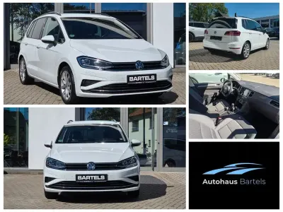 Używany VW Golf Comfortline 131 KM (96 kW) 2020 Biały Minivan