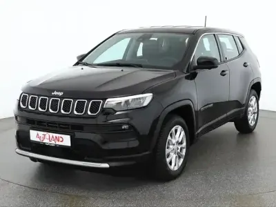 Gebraucht Jeep Compass Altitude 131 PS (96 kW) 2024 Schwarz SUV