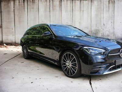 Gebraucht Mercedes E220 Sport 200 PS (147 kW) 2023 Schwarz Limousine