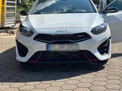 Kia ProCeed GT