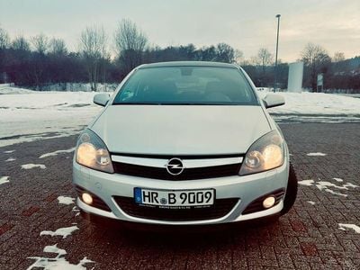 Gebraucht Opel Astra GTC Sport 179 PS (131 kW) 2007 Silber Limousine