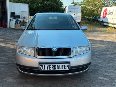 Gebraucht Skoda Fabia 75 PS (55 kW) 2003 Silber Kleinwagen