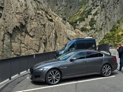 Gebraucht Jaguar XF Portfolio 300 PS (220 kW) 2016 Grau Limousine