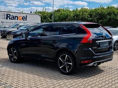 Schwarz Gebraucht 2015 Volvo XC60 R-Design SUV | 20.499 €