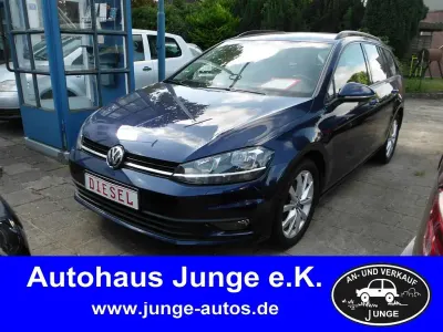 Gebraucht VW Golf VII Trendline 116 PS (85 kW) 2017 Blau Kombi