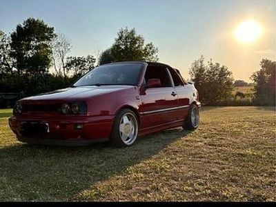 Gebraucht VW Golf III 90 PS (66 kW) 1995 Rot Cabrio