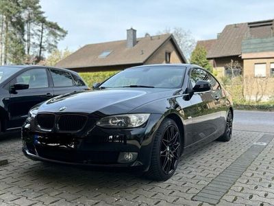 gebraucht BMW 320 E92 i Schwarz TÜV Neu