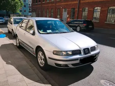 Gebraucht Seat Leon 125 PS (91 kW) 2000 Silber Kleinwagen
